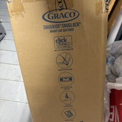 SNUGRIDE SNUGLOCK INFANT CAR SEAT BASE- Graco