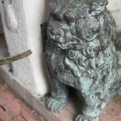 Heavy Vintage Fu Dog Statues (Pair) – Solid Cast Metal