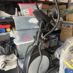 SOLE ELLIPTICAL 