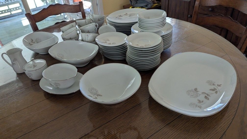 73 Piece Noritake China