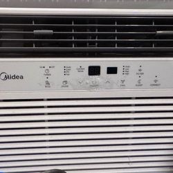 8000 BTU window A/C NEW