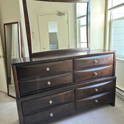 Ashley Furniture Bedroom Set