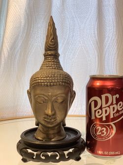 Buddha head
