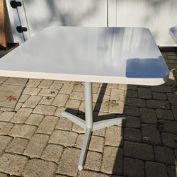 Like New Tables And Chairs