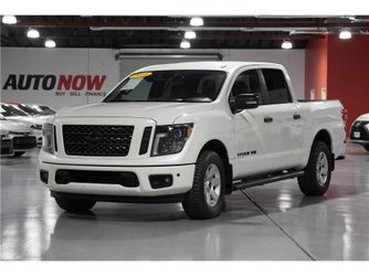 2018 Nissan TITAN