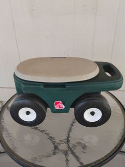 Step 2 Multi Purpose Rolling Garden Hopper
Utility Seat Storage Cart Green