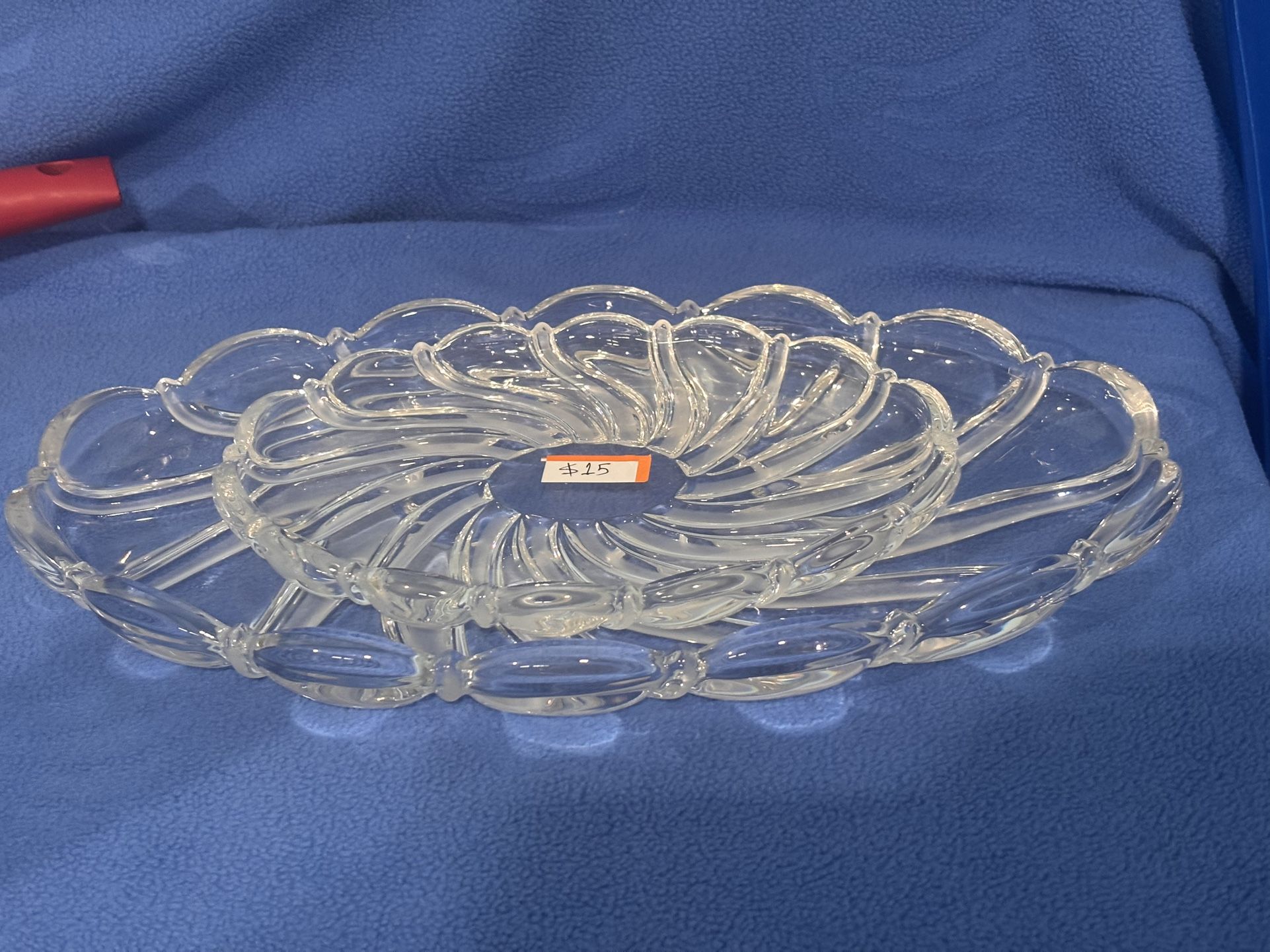 crystal plates serving