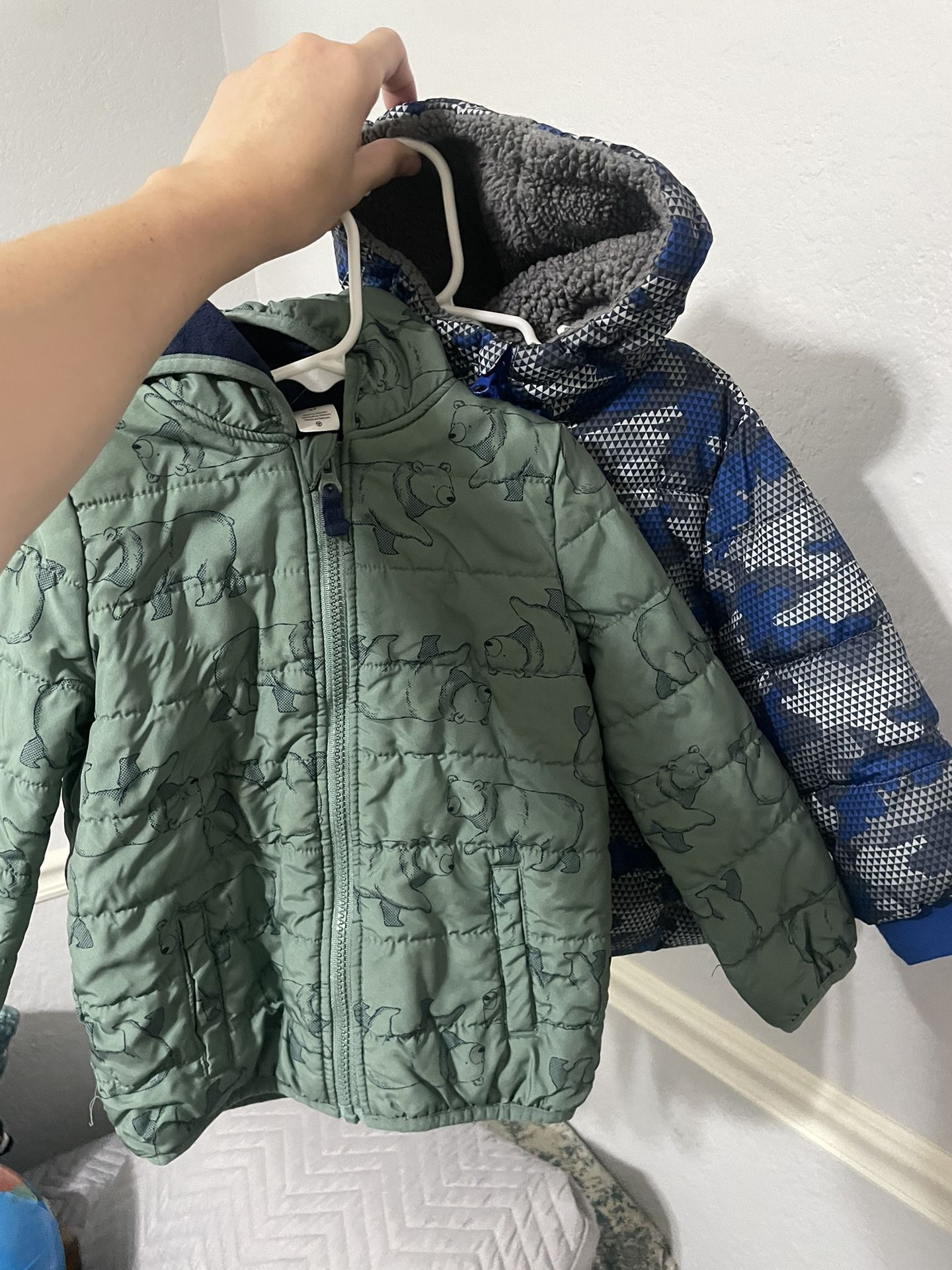 Boys Jackets 2T 4T