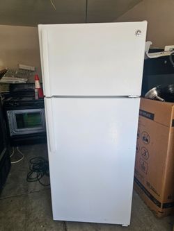 Refrigerator En Buenas Condisiones