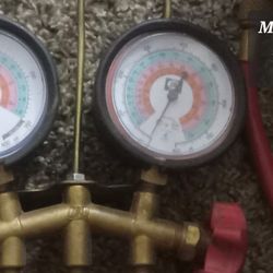 MASTERCOOL/2 VALVE MANIFOLD & GAUGE SET...