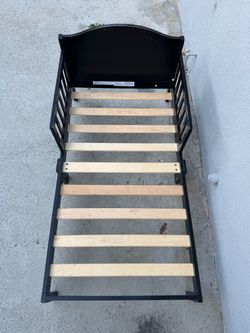 Toddler Bed Frame 55X29