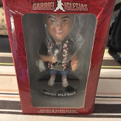 Fluffy bubble head , signed by Gabriel Iglesias