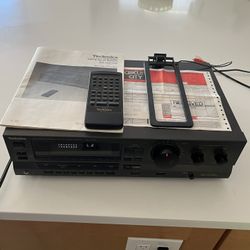 Vintage Technics AM/FM Stereo Receiver With Remote & Manual 