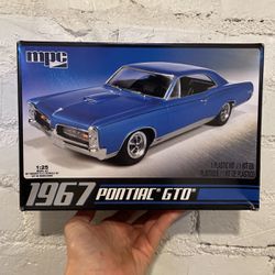 1967 Pontiac GTO Plastic Kit 1:25