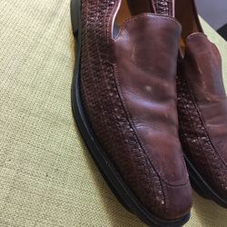 JOHNSTON & MURPHY Real Leather Shoes ( Size 9.5 M )
