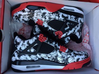 AIR JORDAN RETRO 4. Size 11