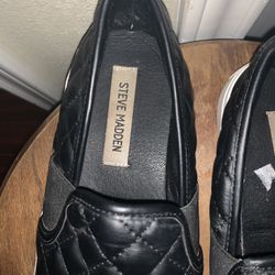 Steve Madan Slip Ons