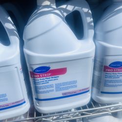 4 pack Diversey EduCare Heavy Duty StripperDécapant  3.78 L/ 1 U.S. Gal  we have good total 5 cases if you interesting we can give more discount if in