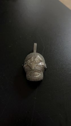 Money Skull Chain Pendant