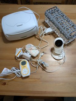 Baby Essentials Bundle – Monitor, Warmer & More