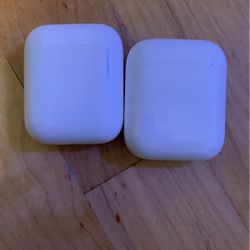2 AirPods
