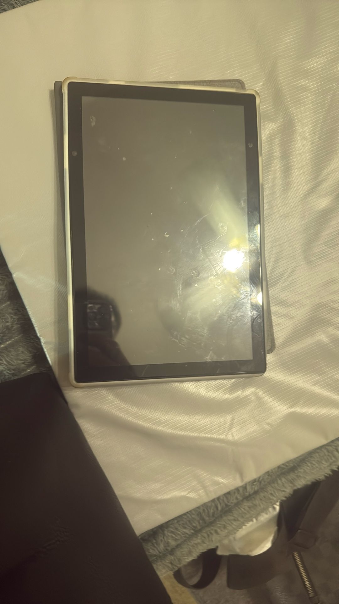 13 Inch Android Tablet With Case One Month Old