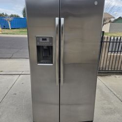 Refrigerator GE Stainless Steel 