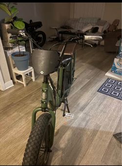 Rad runner 2 (looking for trades and cash and price is negotiable)