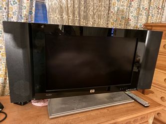 Tv with speakers