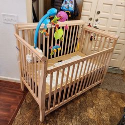 Baby Crib With Drop Down Side (Modified For Saftey Recall) With Baby Mobile