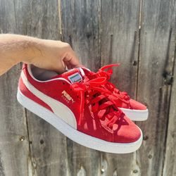 Puma Suedes Size 9