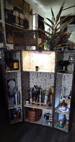 Trunk Bar It Hendricks Gin Promotional