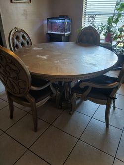 Dining room table