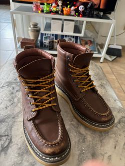 Diehard boots size 6.5