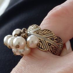 Vtg.Rare DAMASCENE SPAIN GOLD FAUX PEARLS CHA CHA RING