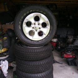 Brand New Jeep Wrangler Tires Set Of 5