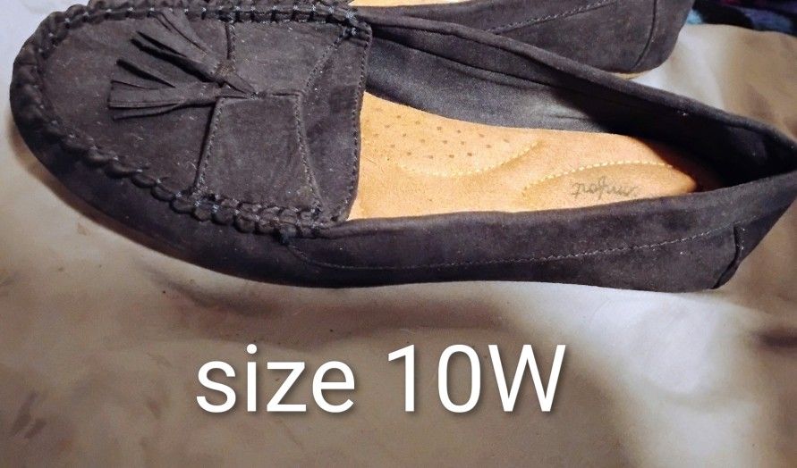 Black Slip On Size 10 $7