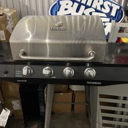 Char-Broil Performace 5-Burner Like New 