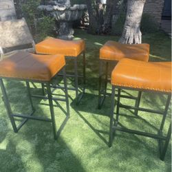 4 Counter Height Stools New