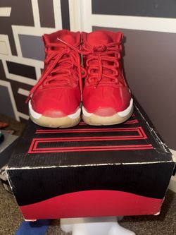 Air Jordan 11 Win Like 96 Size 9.5 Gym Red