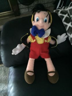 Vintage Mattel Disney Pinocchio plush stuffed animal toy boy doll 1992