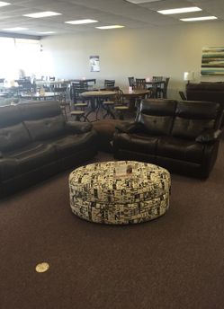 Reclining sofa and loveseat