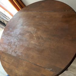 Convertable dining table