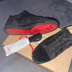 Christian Louboutin Louis Junior Spikes Flat veau Velours Black/black