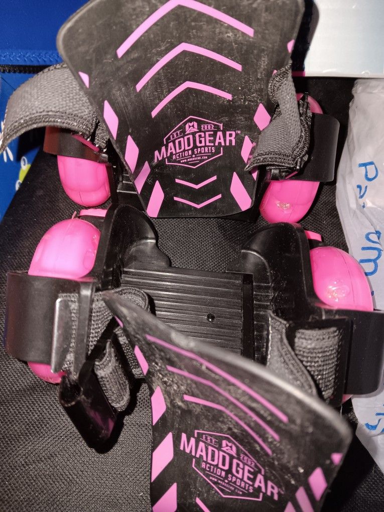 Madd Gear Rollers ~Light Up Heel Roller Skates