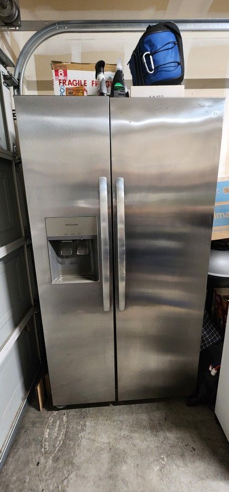 Frigidaire Refrigerator