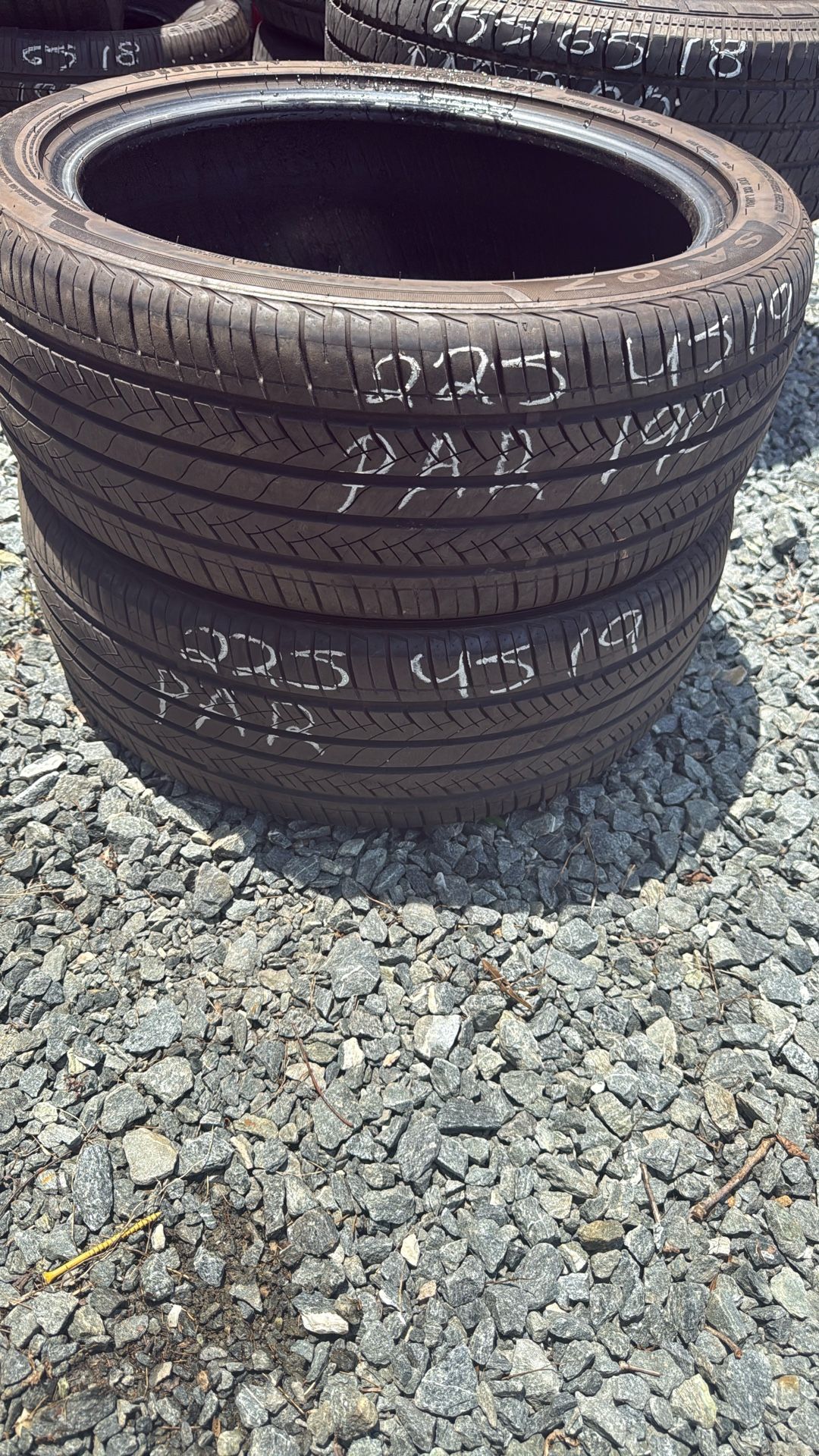 West lake 225-45-19 Used Pair