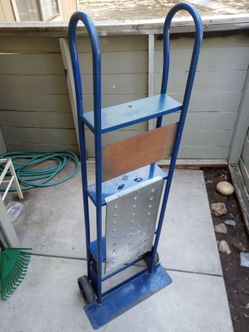 Heavy duty dolly