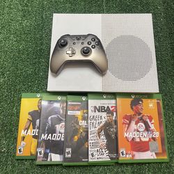 Xbox One  With Games And Controller USED But Works Perfect