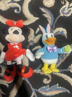 Disney 22" Minnie Mouse Holiday Plush Ttyl Donald Duck Easter Bunny Set